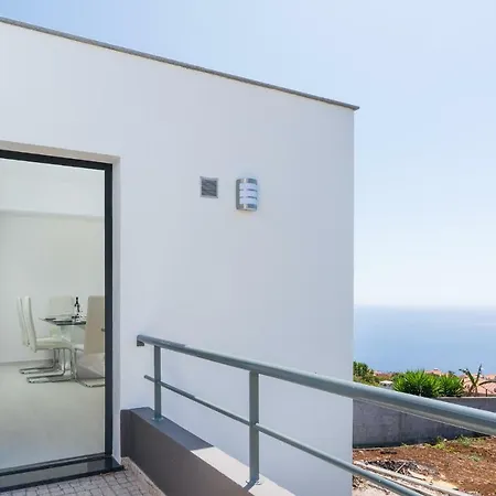 Semesterbostad Casa Campos , Modern Two Bedroom House In Loreto *