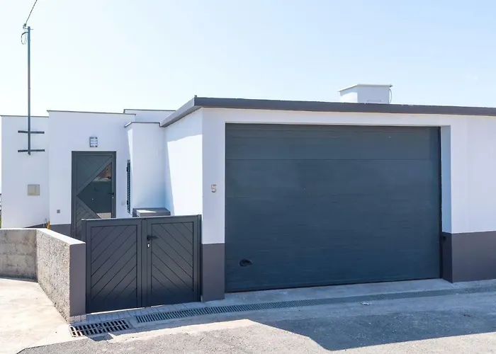 Casa Campos , Modern Two Bedroom House In Loreto Nyaraló Achada de Cima